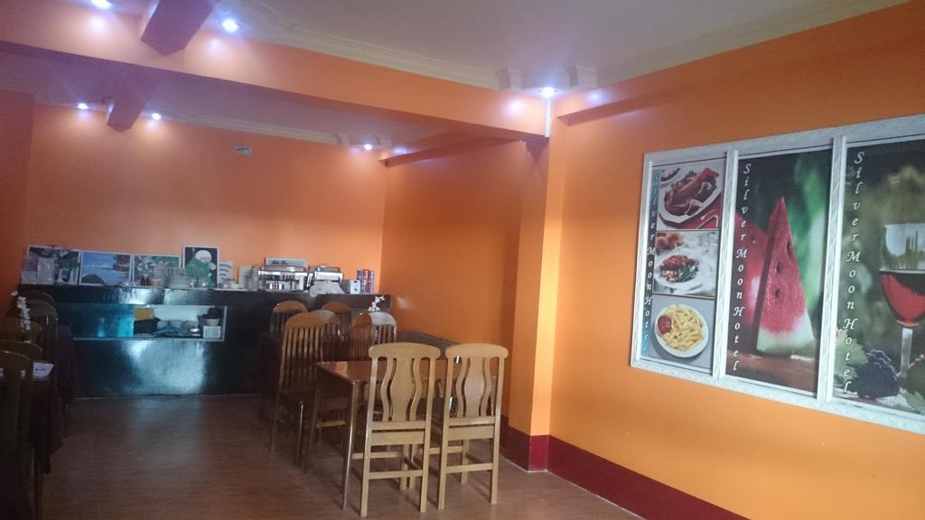 Silver Moon Hotel Rangun Zewnętrze zdjęcie