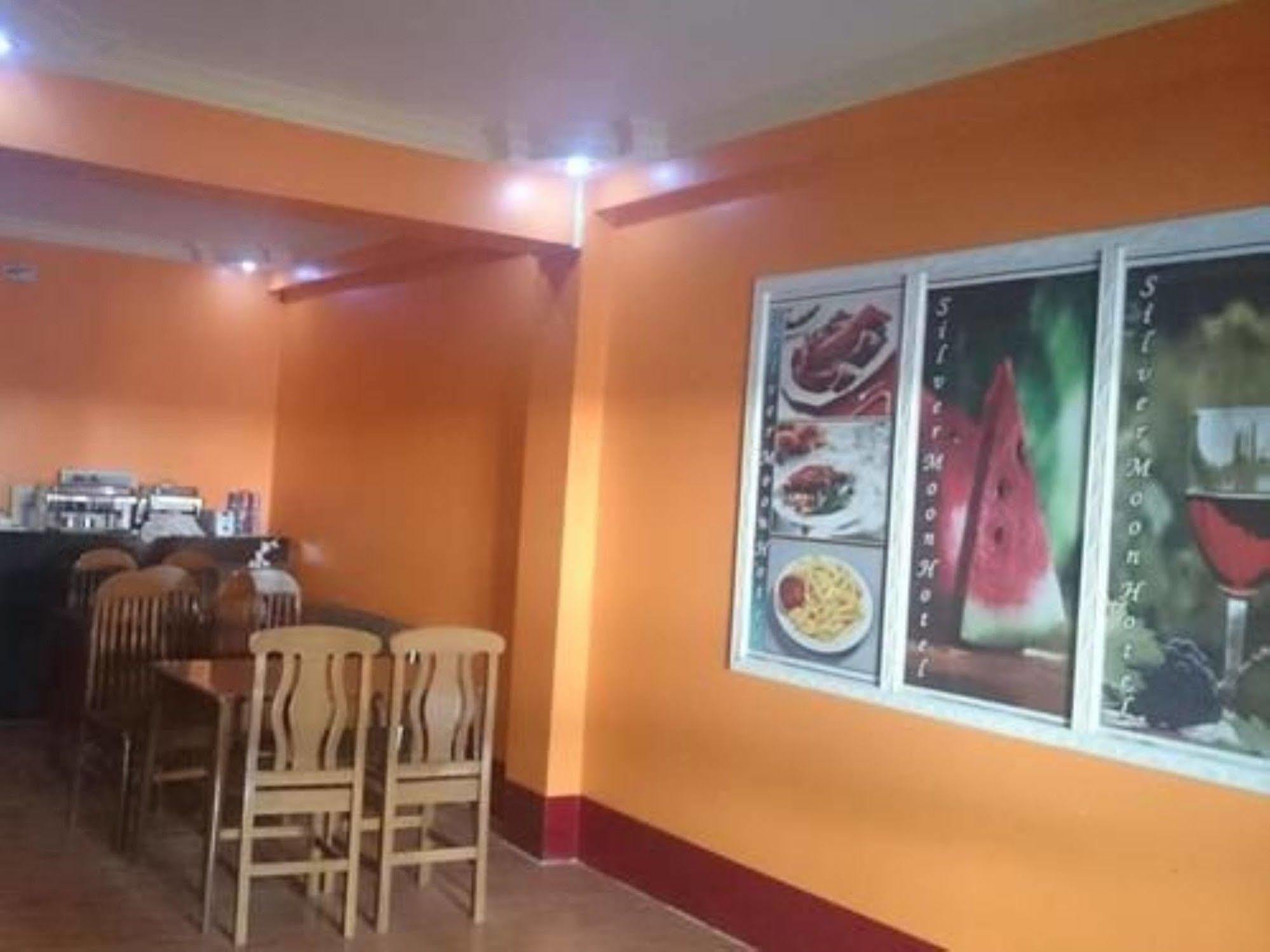 Silver Moon Hotel Rangun Zewnętrze zdjęcie